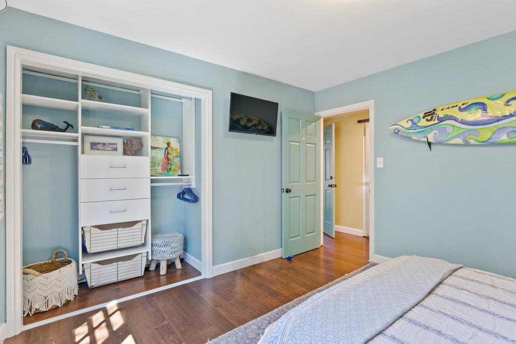 Detail Gallery Image 21 of 56 For 4188 Court Dr, Santa Cruz,  CA 95062 - 4 Beds | 4 Baths