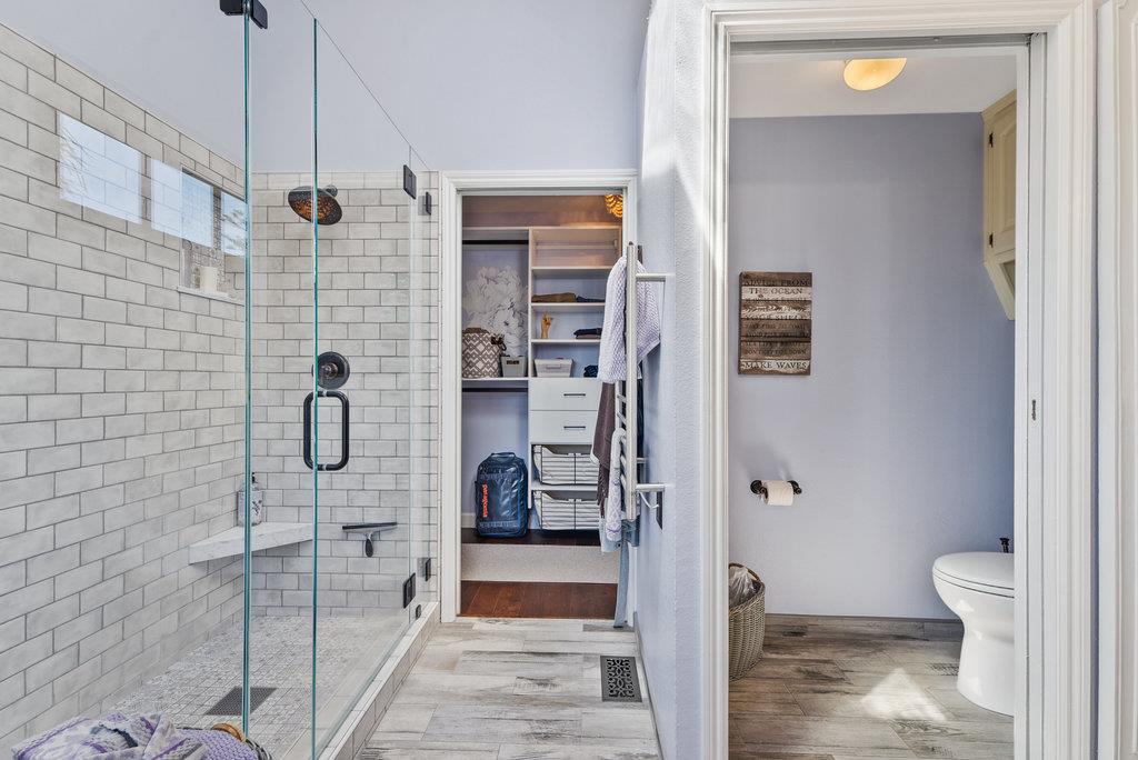 Detail Gallery Image 32 of 56 For 4188 Court Dr, Santa Cruz,  CA 95062 - 4 Beds | 4 Baths
