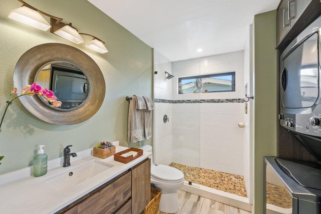 Detail Gallery Image 38 of 56 For 4188 Court Dr, Santa Cruz,  CA 95062 - 4 Beds | 4 Baths