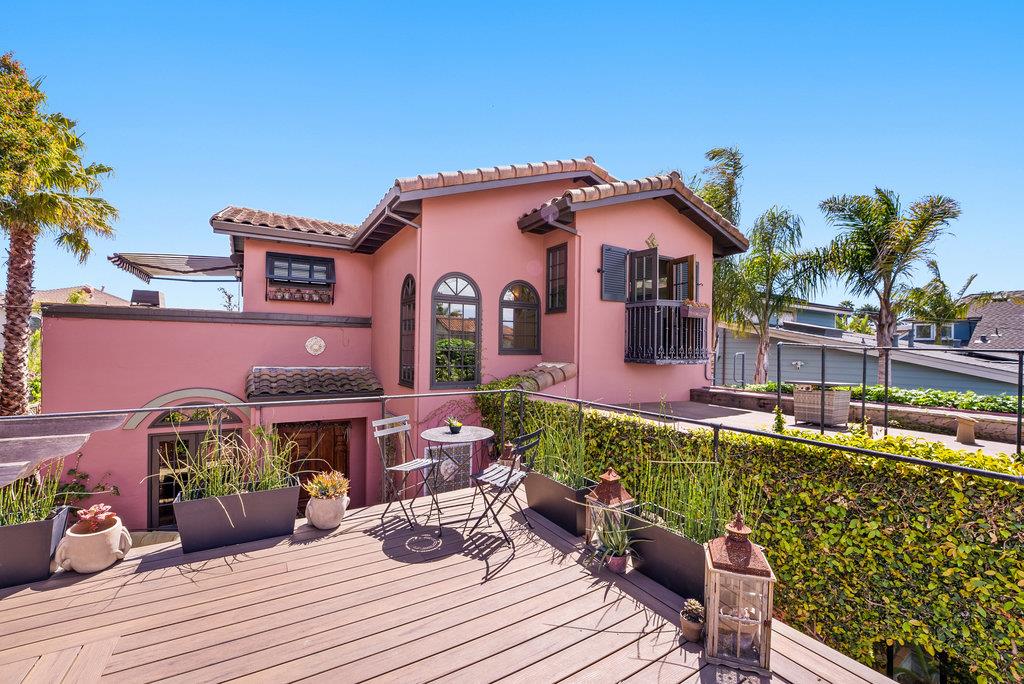 Detail Gallery Image 46 of 56 For 4188 Court Dr, Santa Cruz,  CA 95062 - 4 Beds | 4 Baths