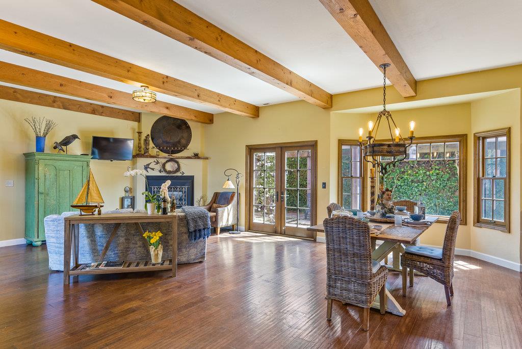 Detail Gallery Image 6 of 56 For 4188 Court Dr, Santa Cruz,  CA 95062 - 4 Beds | 4 Baths