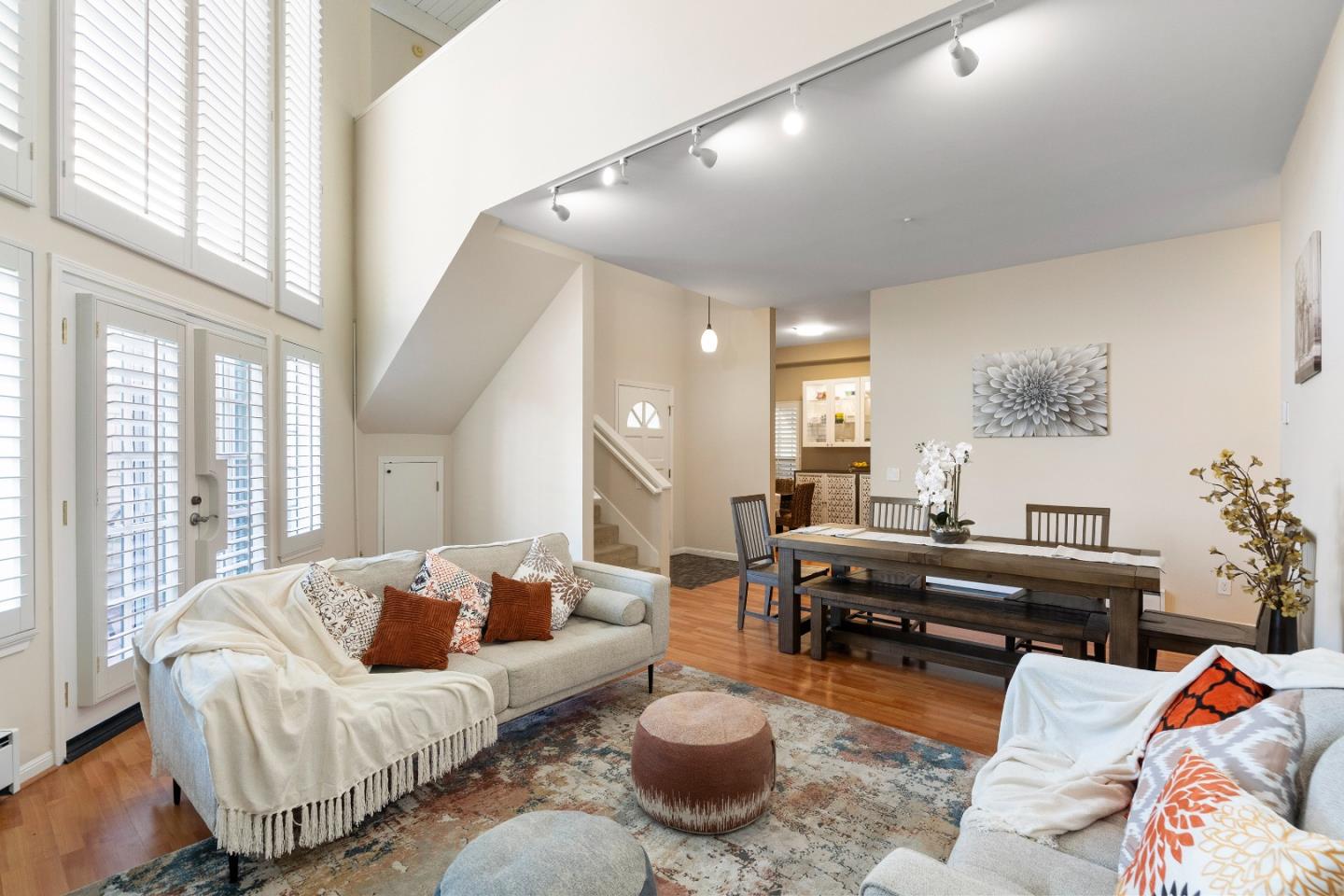Detail Gallery Image 12 of 59 For 443 College Ave, Palo Alto,  CA 94306 - 4 Beds | 4 Baths
