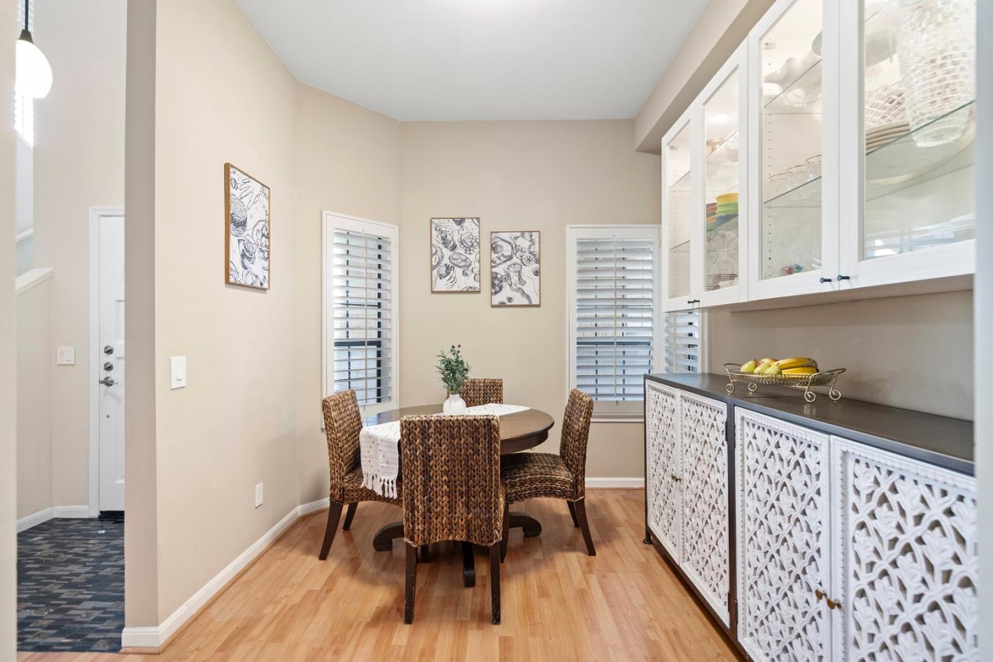 Detail Gallery Image 15 of 59 For 443 College Ave, Palo Alto,  CA 94306 - 4 Beds | 4 Baths