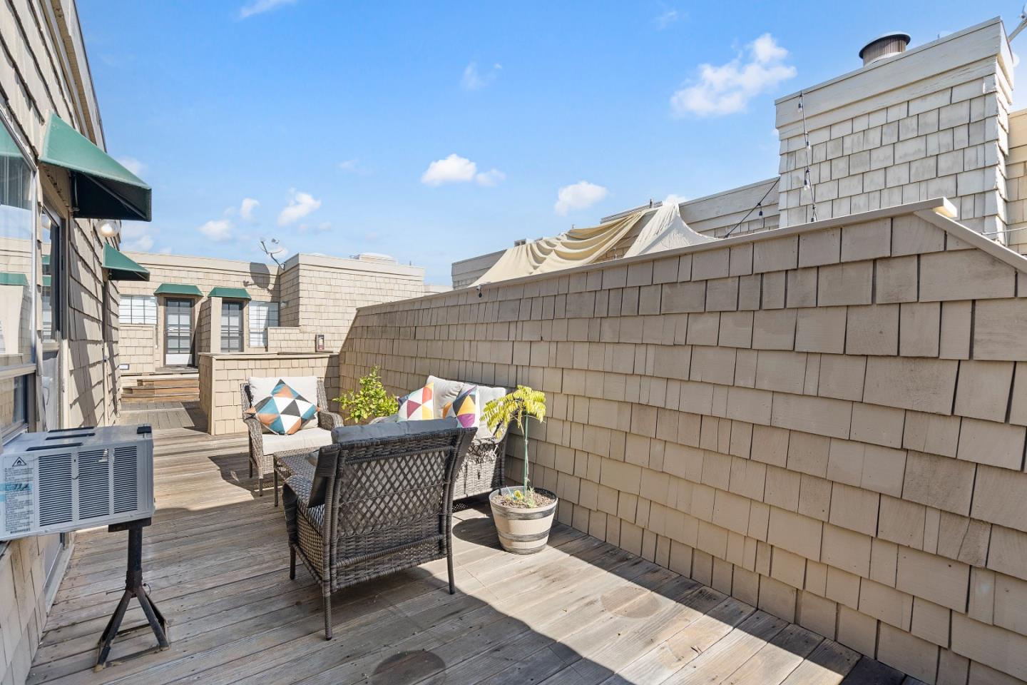 Detail Gallery Image 52 of 59 For 443 College Ave, Palo Alto,  CA 94306 - 4 Beds | 4 Baths