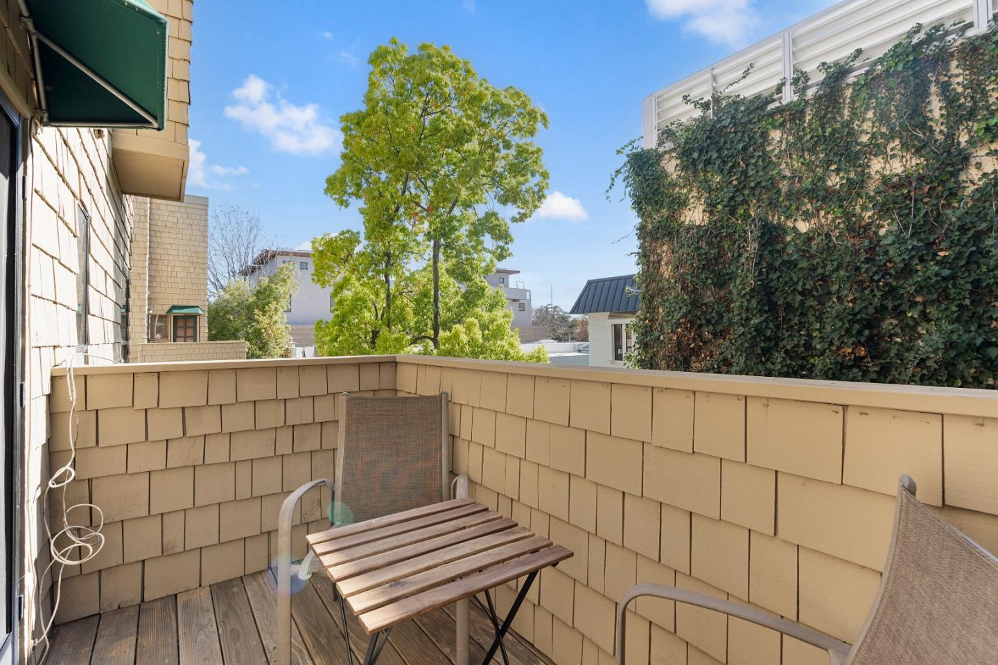Detail Gallery Image 58 of 59 For 443 College Ave, Palo Alto,  CA 94306 - 4 Beds | 4 Baths