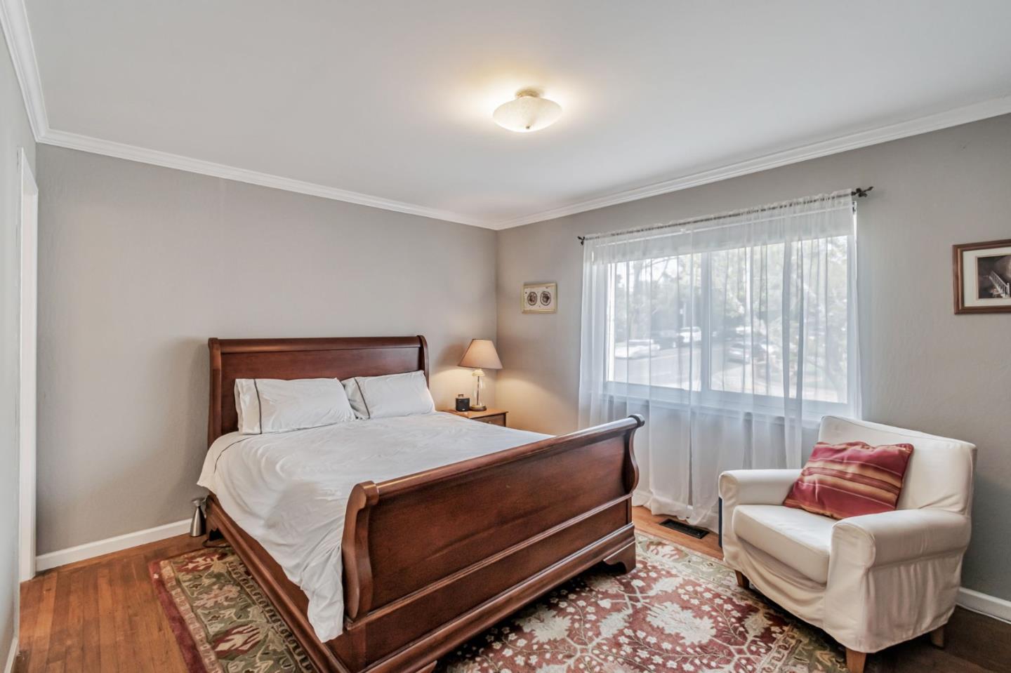 Detail Gallery Image 21 of 39 For 2261 Whitman Way, San Bruno,  CA 94066 - 3 Beds | 2 Baths