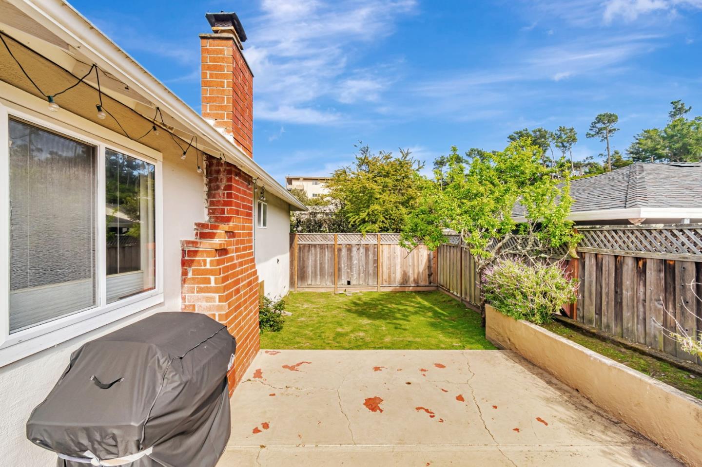 Detail Gallery Image 32 of 39 For 2261 Whitman Way, San Bruno,  CA 94066 - 3 Beds | 2 Baths