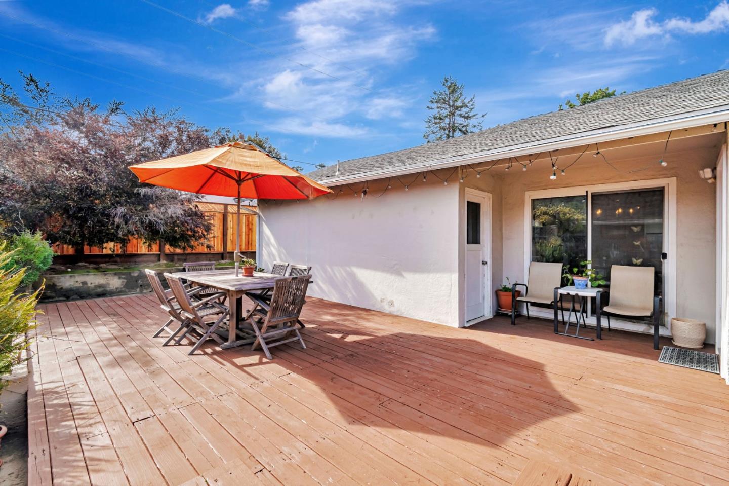 Detail Gallery Image 35 of 39 For 2261 Whitman Way, San Bruno,  CA 94066 - 3 Beds | 2 Baths
