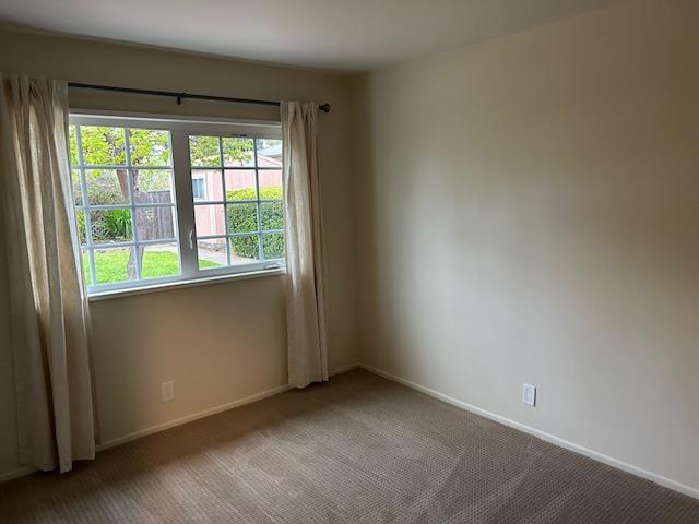 Detail Gallery Image 7 of 10 For 1735 Cottage Grove Ave, San Mateo,  CA 94401 - 3 Beds | 1 Baths