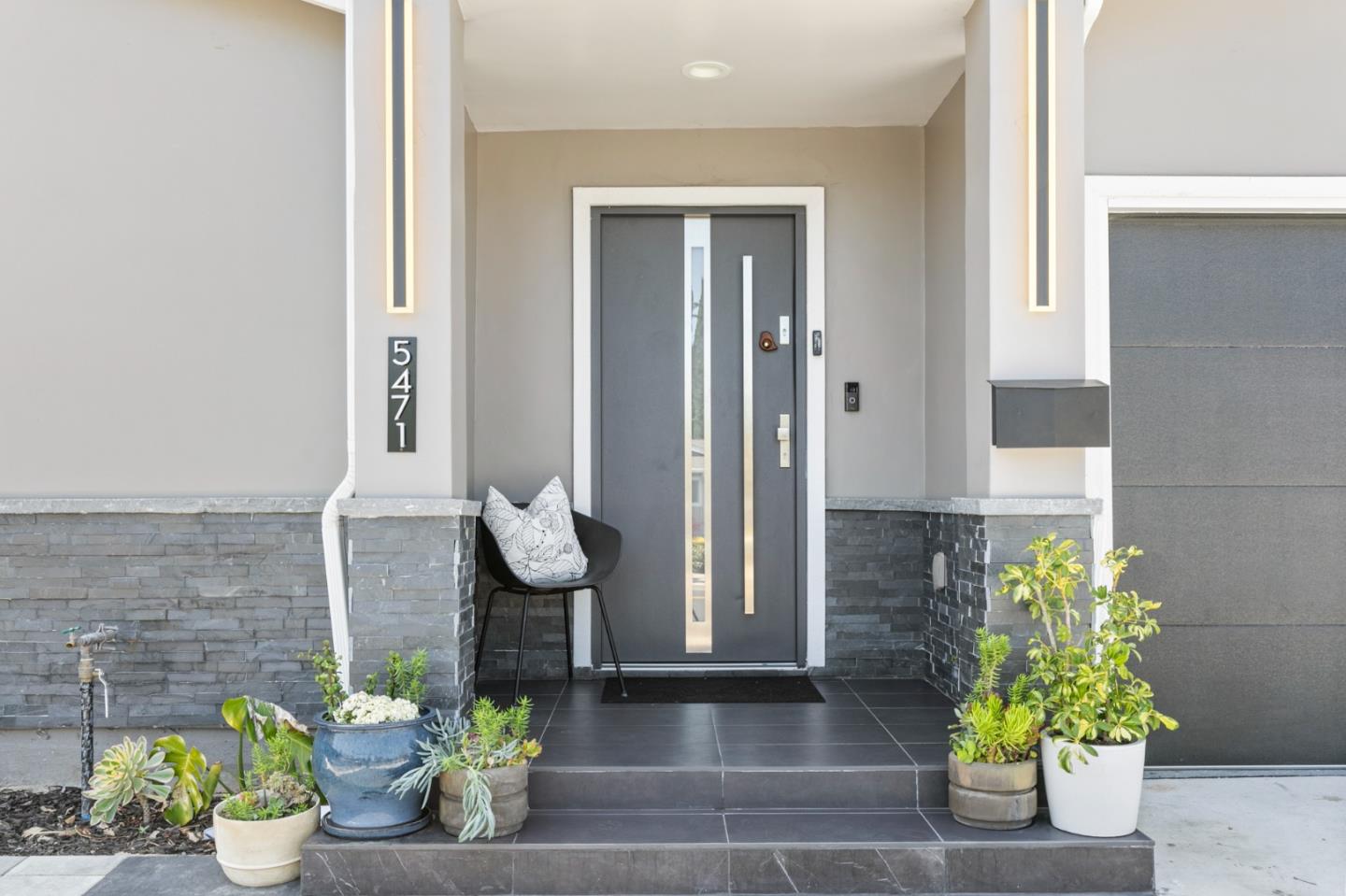 Detail Gallery Image 2 of 45 For 5471 Dent Ave, San Jose,  CA 95118 - 4 Beds | 3 Baths