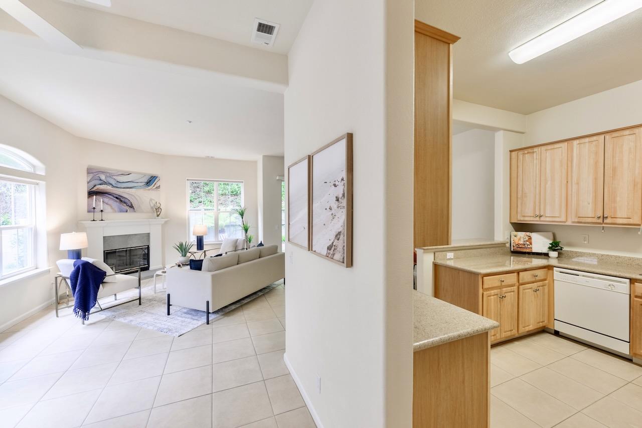 Detail Gallery Image 10 of 75 For 8 Flora Ln, Scotts Valley,  CA 95066 - 3 Beds | 2/1 Baths