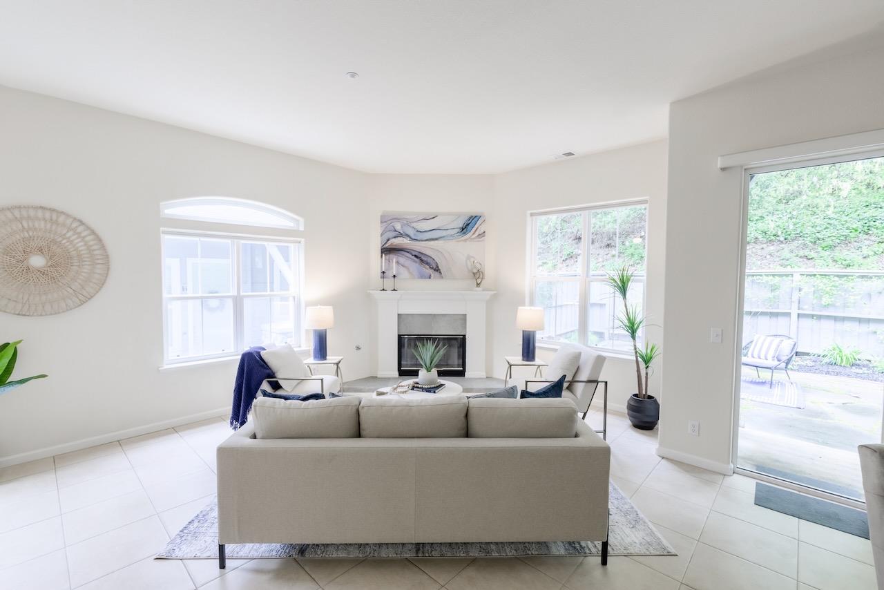 Detail Gallery Image 12 of 75 For 8 Flora Ln, Scotts Valley,  CA 95066 - 3 Beds | 2/1 Baths