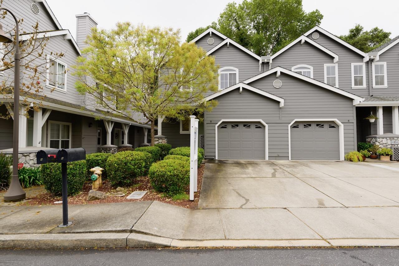 Detail Gallery Image 3 of 75 For 8 Flora Ln, Scotts Valley,  CA 95066 - 3 Beds | 2/1 Baths