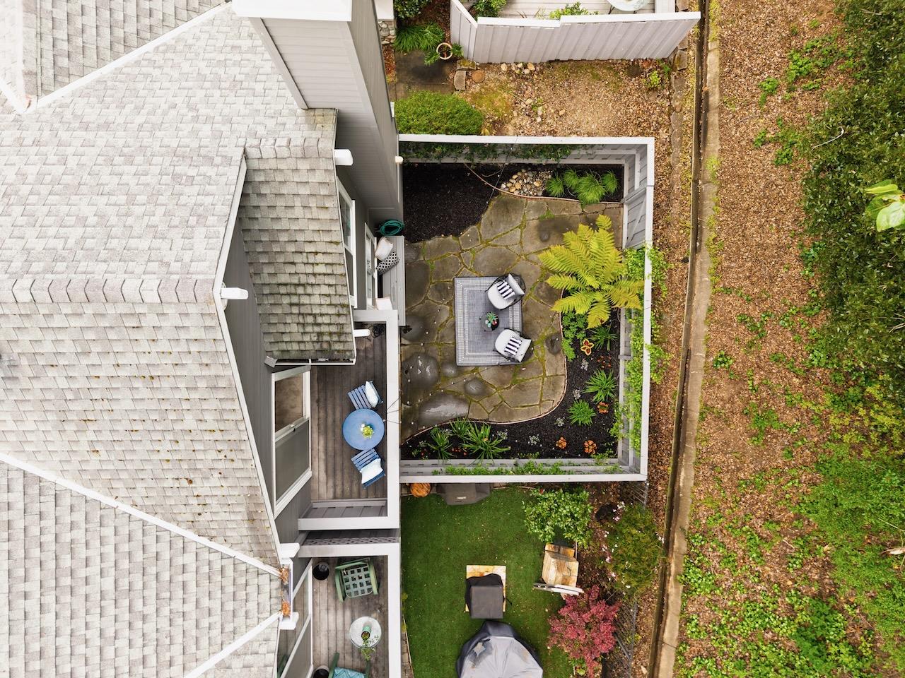 Detail Gallery Image 4 of 75 For 8 Flora Ln, Scotts Valley,  CA 95066 - 3 Beds | 2/1 Baths