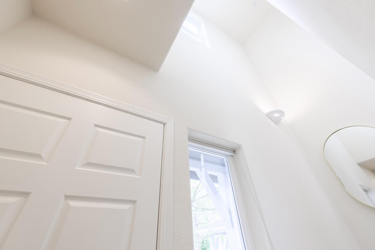 Detail Gallery Image 7 of 75 For 8 Flora Ln, Scotts Valley,  CA 95066 - 3 Beds | 2/1 Baths