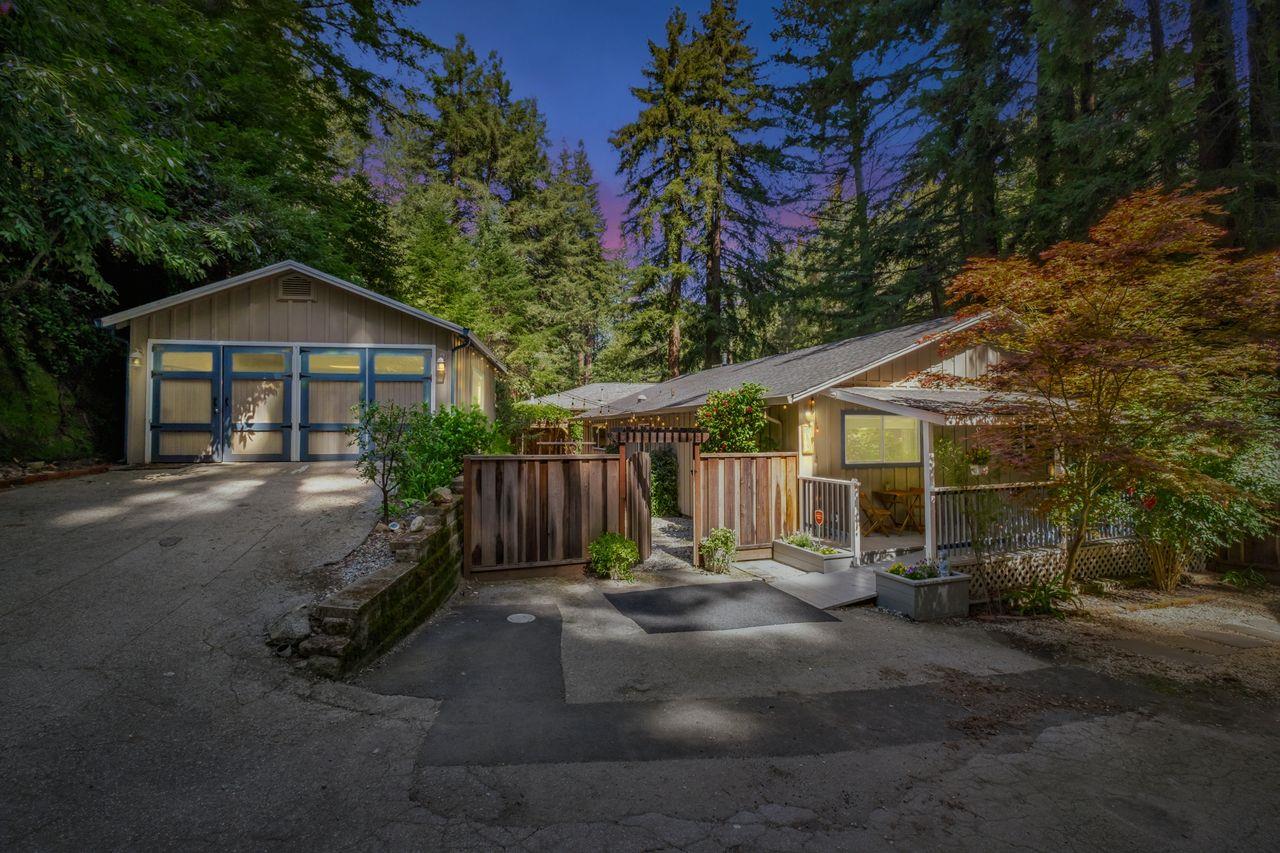 Detail Gallery Image 2 of 48 For 165 Saint Francis Dr, Boulder Creek,  CA 95006 - 2 Beds | 1/1 Baths