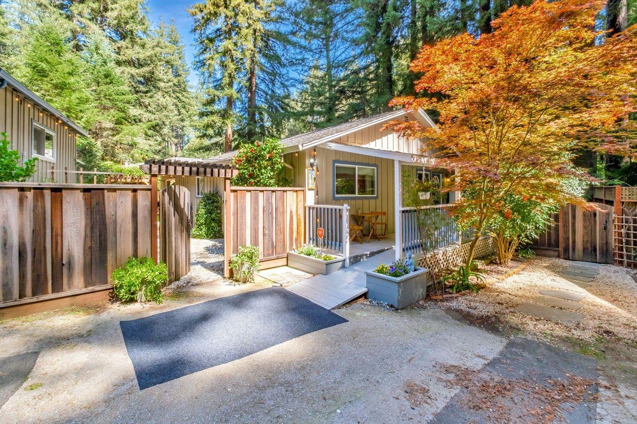 Detail Gallery Image 3 of 48 For 165 Saint Francis Dr, Boulder Creek,  CA 95006 - 2 Beds | 1/1 Baths
