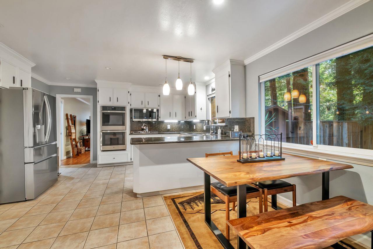 Detail Gallery Image 6 of 48 For 165 Saint Francis Dr, Boulder Creek,  CA 95006 - 2 Beds | 1/1 Baths