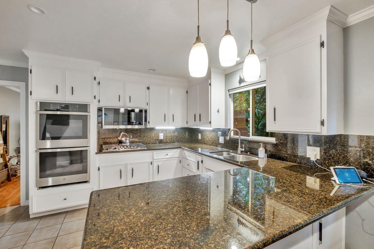 Detail Gallery Image 8 of 48 For 165 Saint Francis Dr, Boulder Creek,  CA 95006 - 2 Beds | 1/1 Baths