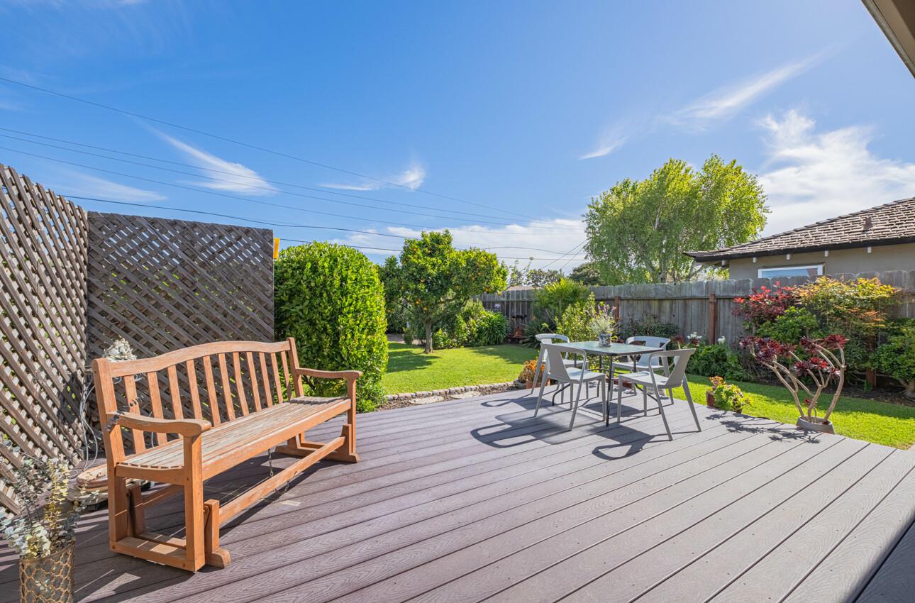 Detail Gallery Image 15 of 39 For 16 Del Rey Cir, Salinas,  CA 93901 - 3 Beds | 2 Baths