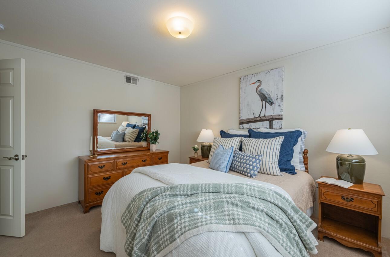 Detail Gallery Image 24 of 39 For 16 Del Rey Cir, Salinas,  CA 93901 - 3 Beds | 2 Baths
