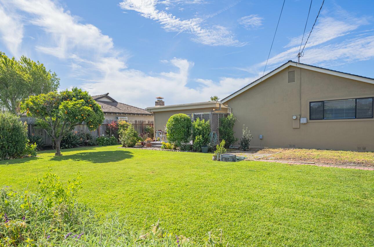 Detail Gallery Image 36 of 39 For 16 Del Rey Cir, Salinas,  CA 93901 - 3 Beds | 2 Baths