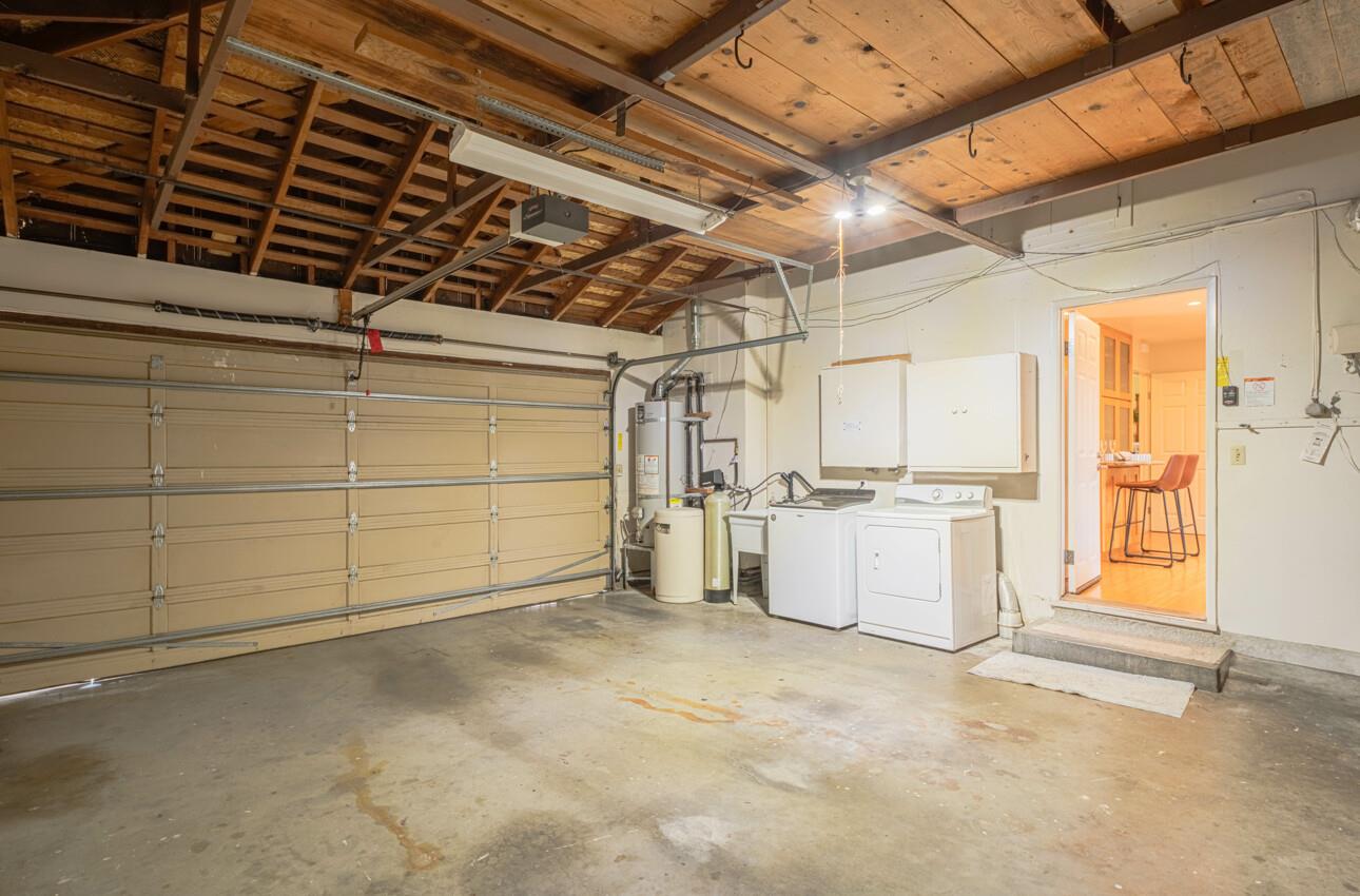 Detail Gallery Image 38 of 39 For 16 Del Rey Cir, Salinas,  CA 93901 - 3 Beds | 2 Baths