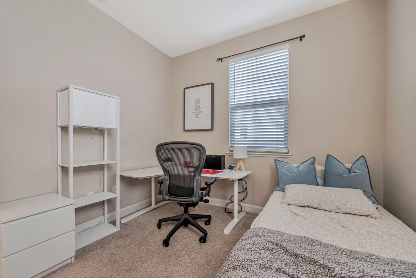 Detail Gallery Image 23 of 41 For 1570 Hidden Creek Ln, Milpitas,  CA 95035 - 4 Beds | 3/1 Baths