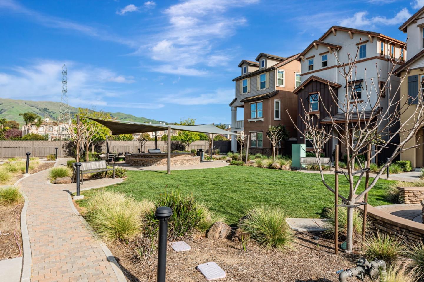 Detail Gallery Image 37 of 41 For 1570 Hidden Creek Ln, Milpitas,  CA 95035 - 4 Beds | 3/1 Baths