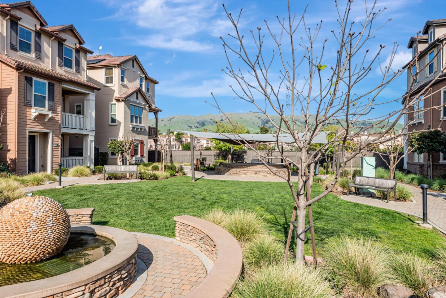 Detail Gallery Image 38 of 41 For 1570 Hidden Creek Ln, Milpitas,  CA 95035 - 4 Beds | 3/1 Baths
