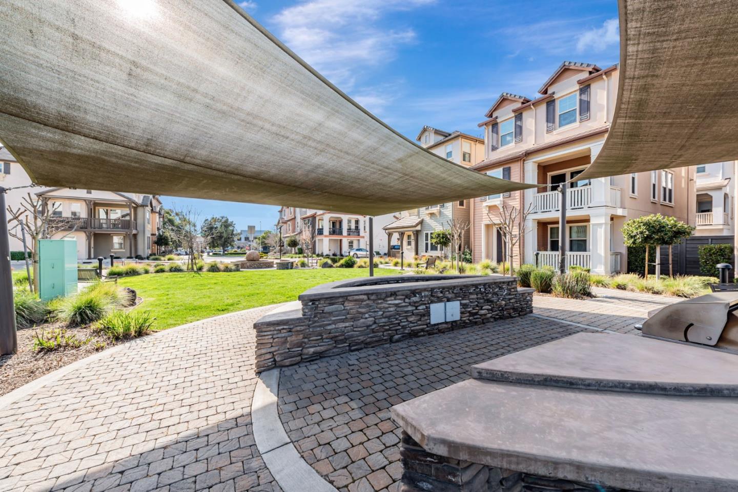 Detail Gallery Image 40 of 41 For 1570 Hidden Creek Ln, Milpitas,  CA 95035 - 4 Beds | 3/1 Baths
