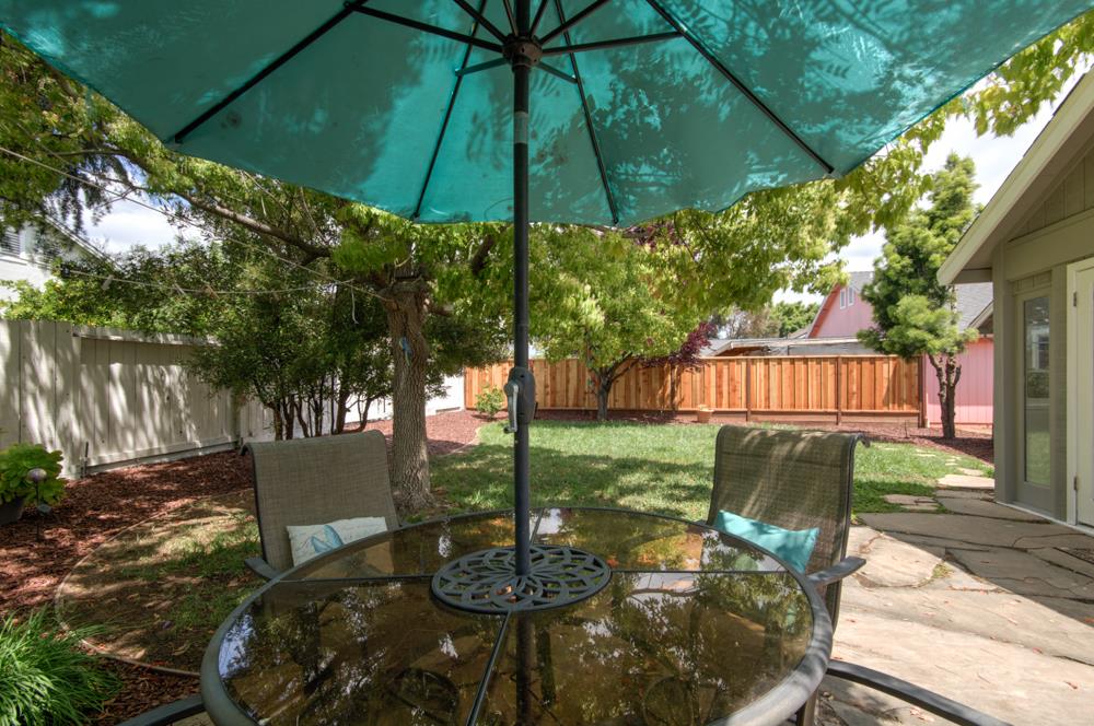 Detail Gallery Image 13 of 32 For 371 Calle Cabezal, Morgan Hill,  CA 95037 - 3 Beds | 2 Baths