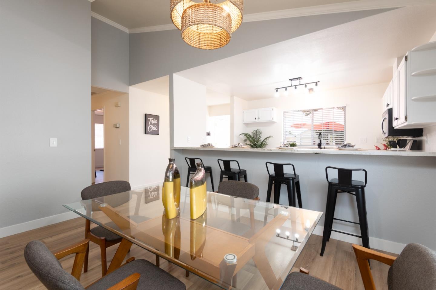 Detail Gallery Image 21 of 32 For 371 Calle Cabezal, Morgan Hill,  CA 95037 - 3 Beds | 2 Baths