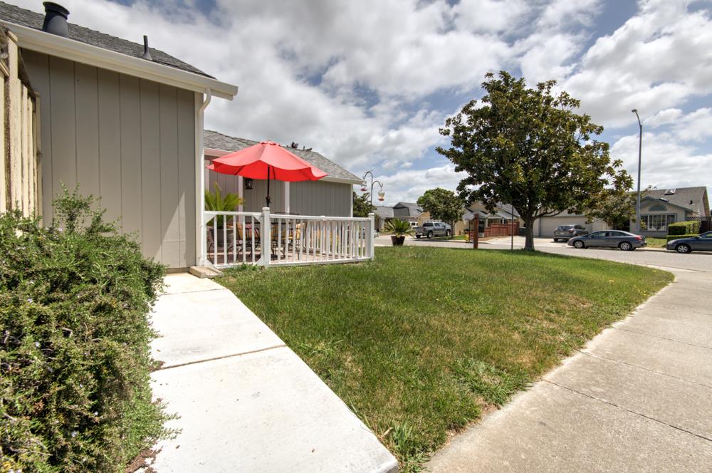 Detail Gallery Image 3 of 32 For 371 Calle Cabezal, Morgan Hill,  CA 95037 - 3 Beds | 2 Baths