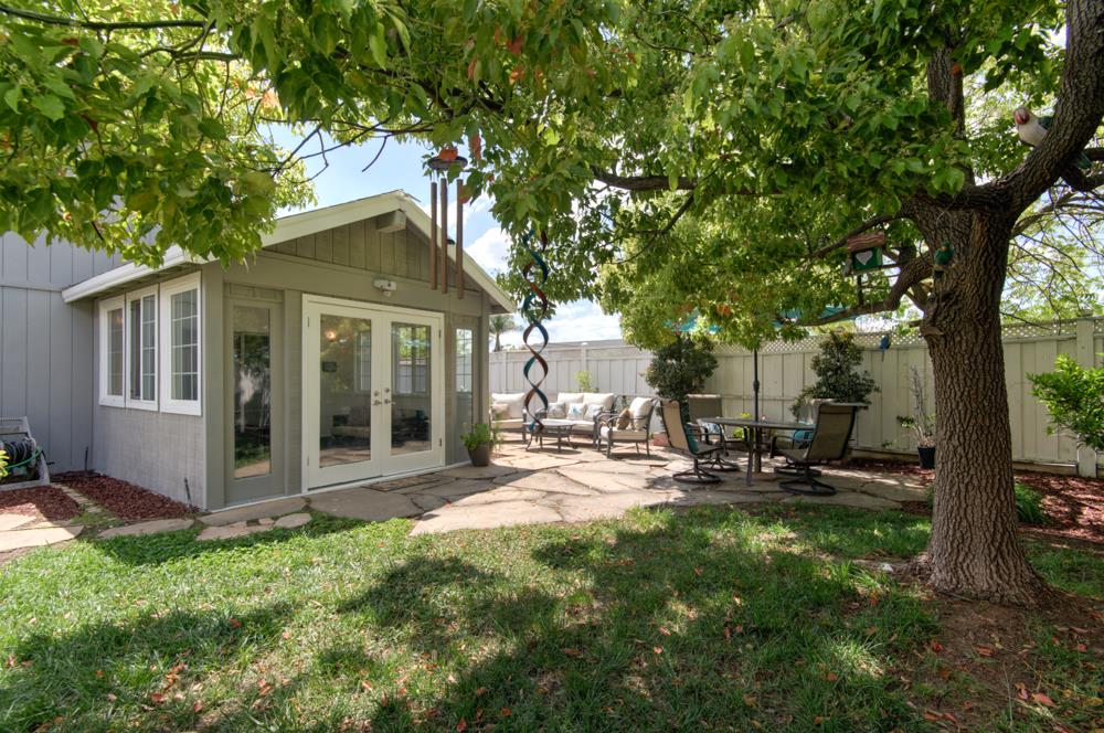 Detail Gallery Image 8 of 32 For 371 Calle Cabezal, Morgan Hill,  CA 95037 - 3 Beds | 2 Baths