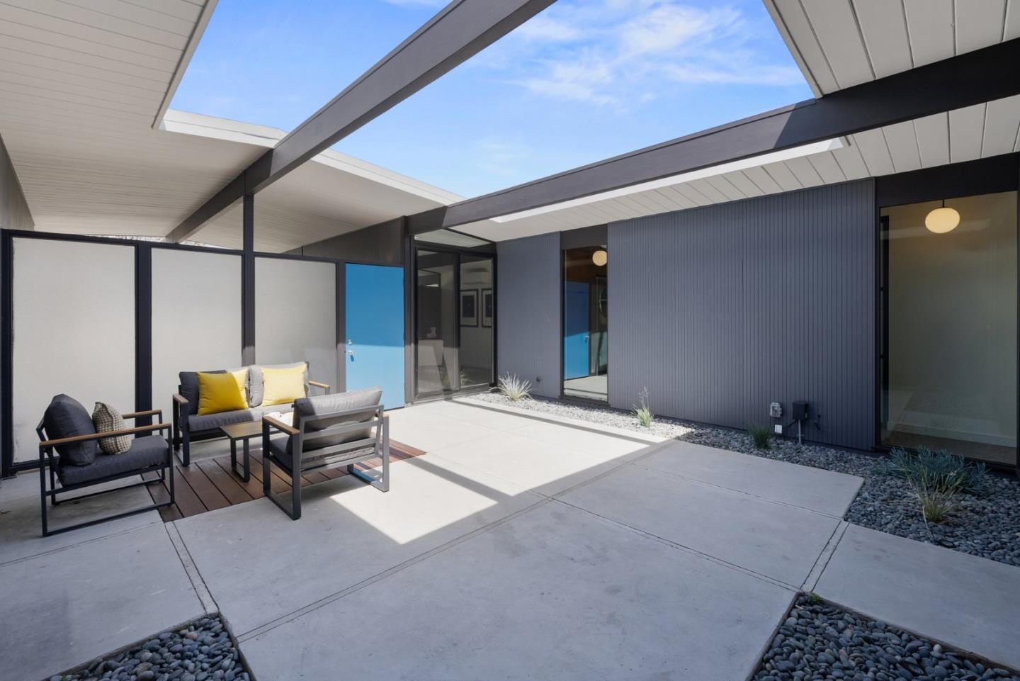 Detail Gallery Image 71 of 103 For 1634 Andalusia Way, San Jose,  CA 95125 - 4 Beds | 2 Baths