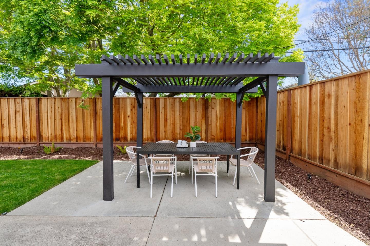 Detail Gallery Image 82 of 103 For 1634 Andalusia Way, San Jose,  CA 95125 - 4 Beds | 2 Baths