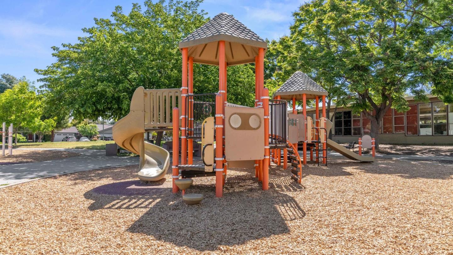 Detail Gallery Image 98 of 103 For 1634 Andalusia Way, San Jose,  CA 95125 - 4 Beds | 2 Baths
