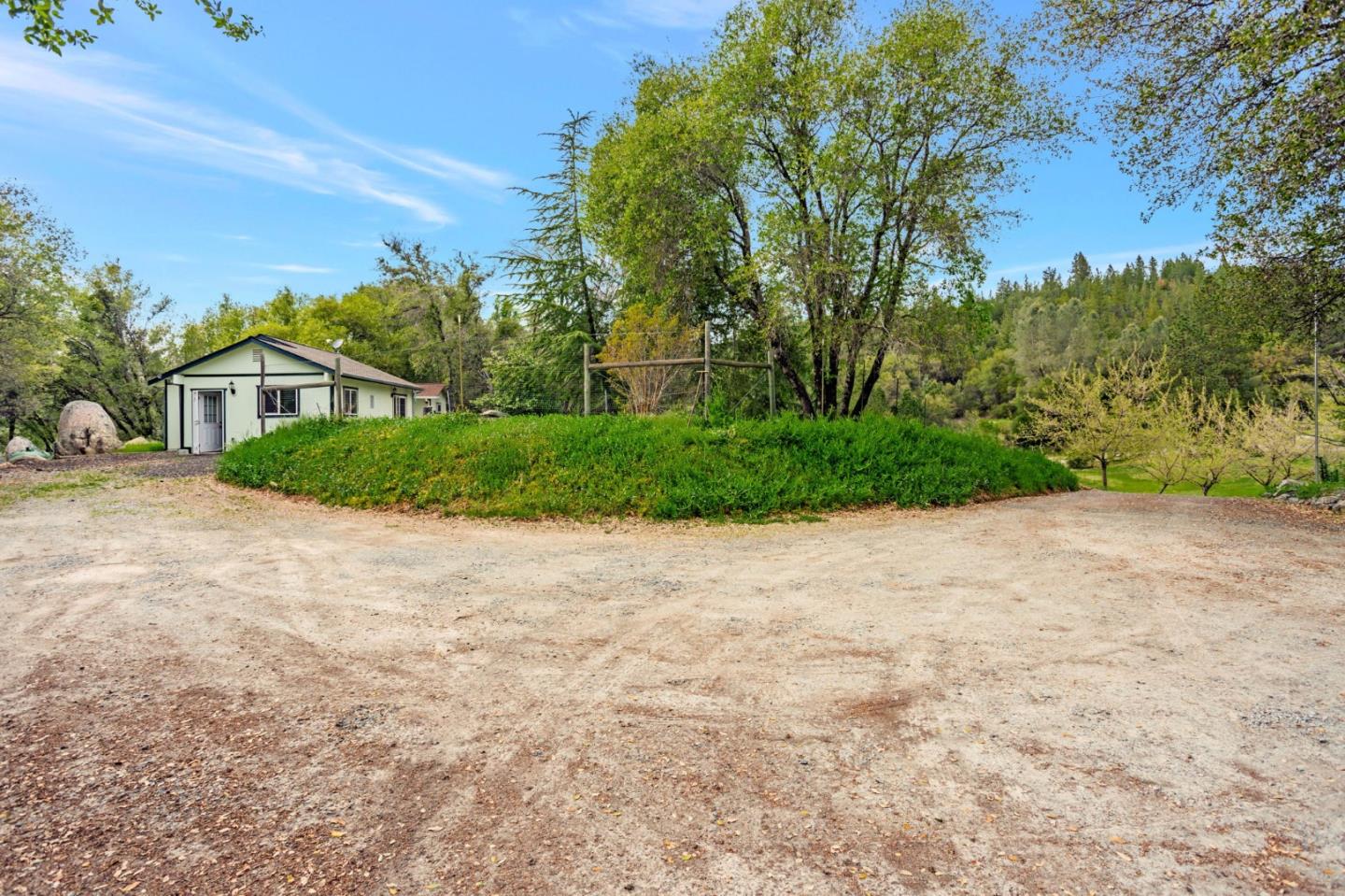 Detail Gallery Image 62 of 76 For 10213 Tyler Foote Rd, Nevada City,  CA 95959 - 3 Beds | 2/1 Baths