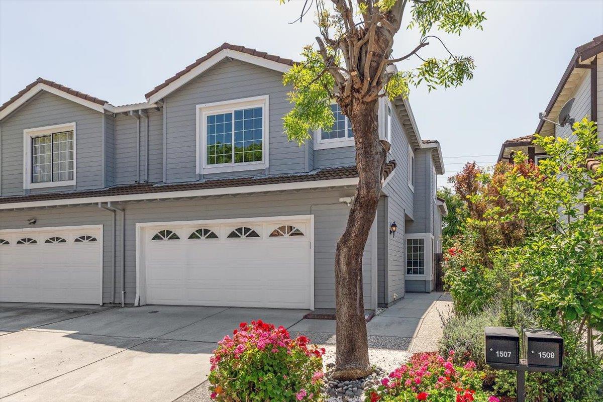 Detail Gallery Image 2 of 31 For 1507 Timber Creek Dr, San Jose,  CA 95131 - 4 Beds | 2/1 Baths