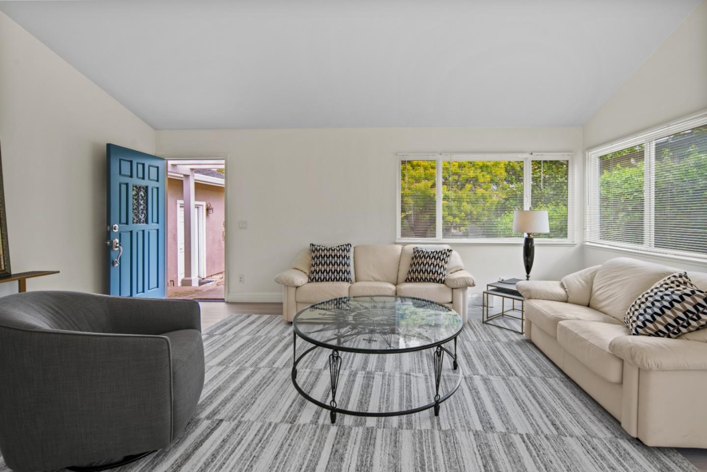 Detail Gallery Image 5 of 32 For 1109 Mcclellan Ave, Monterey,  CA 93940 - 3 Beds | 2 Baths