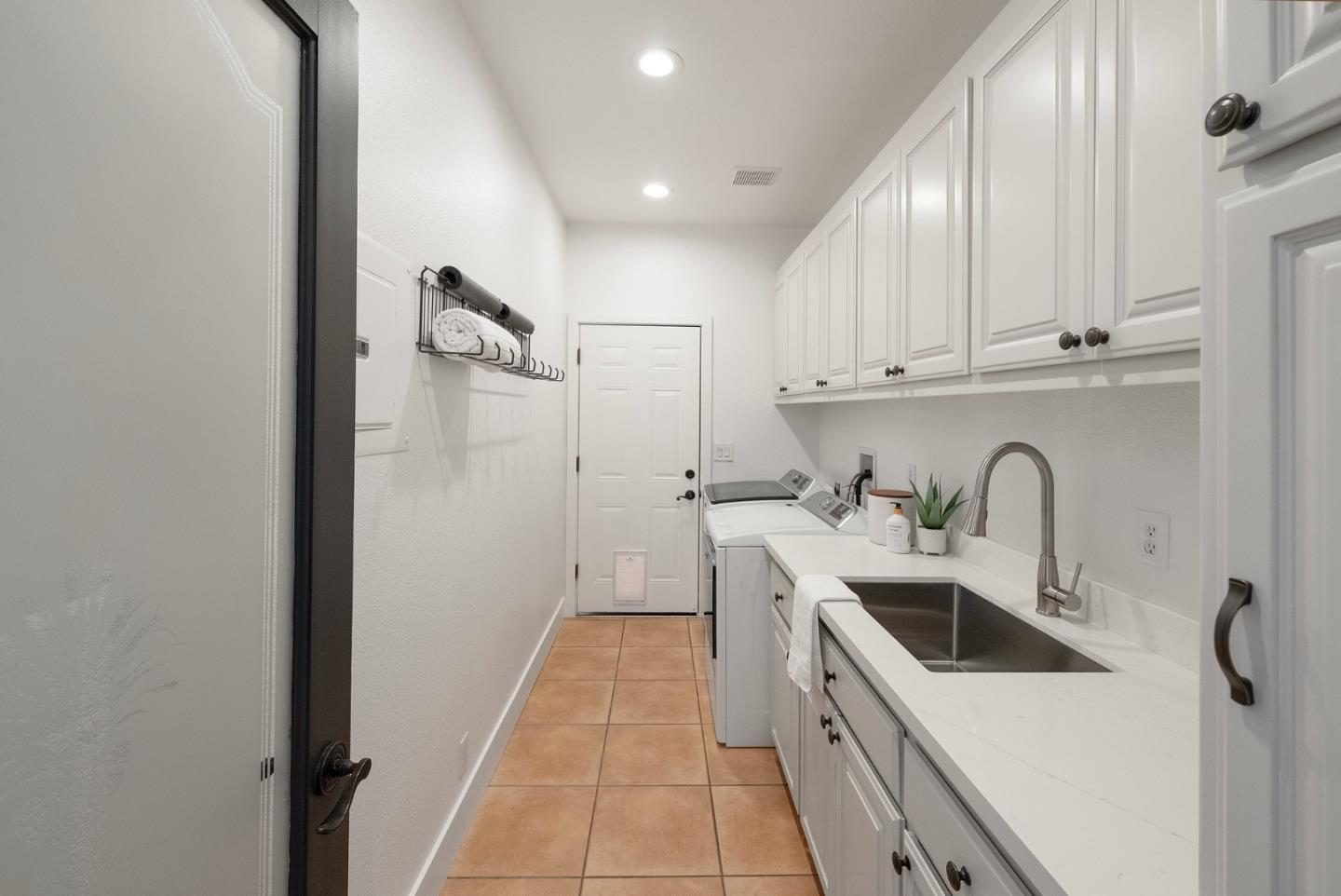 Detail Gallery Image 48 of 64 For 13365 Llagas Ave, San Martin,  CA 95046 - 3 Beds | 2 Baths