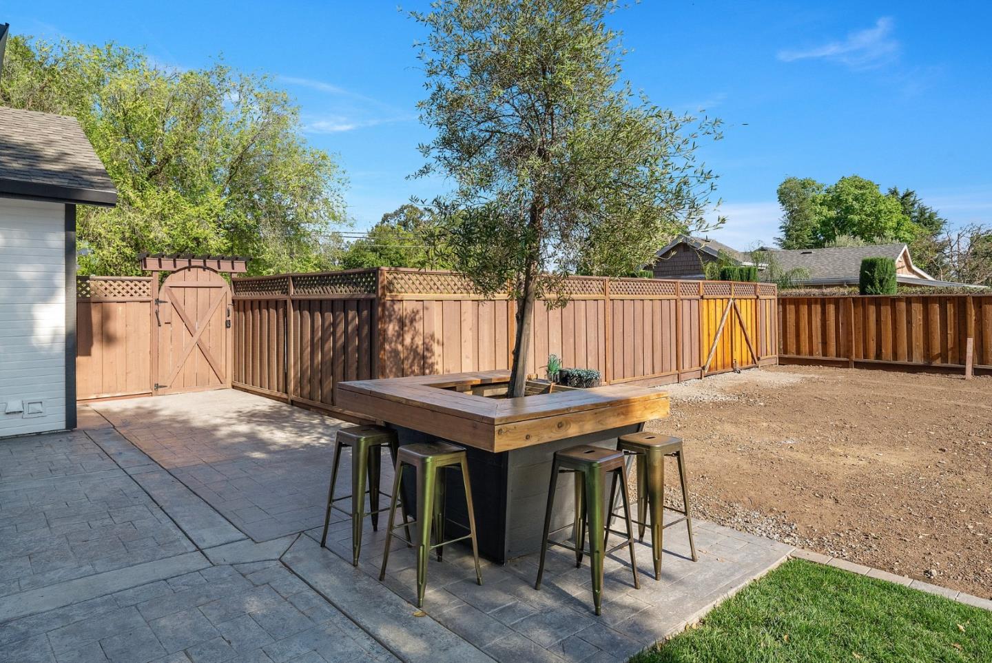 Detail Gallery Image 53 of 64 For 13365 Llagas Ave, San Martin,  CA 95046 - 3 Beds | 2 Baths