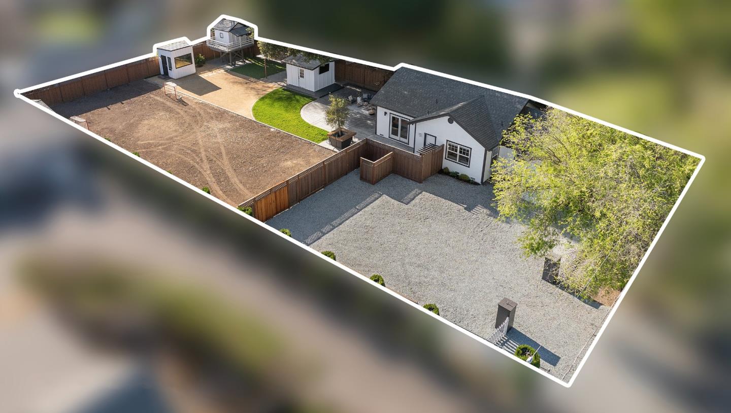 Detail Gallery Image 9 of 64 For 13365 Llagas Ave, San Martin,  CA 95046 - 3 Beds | 2 Baths