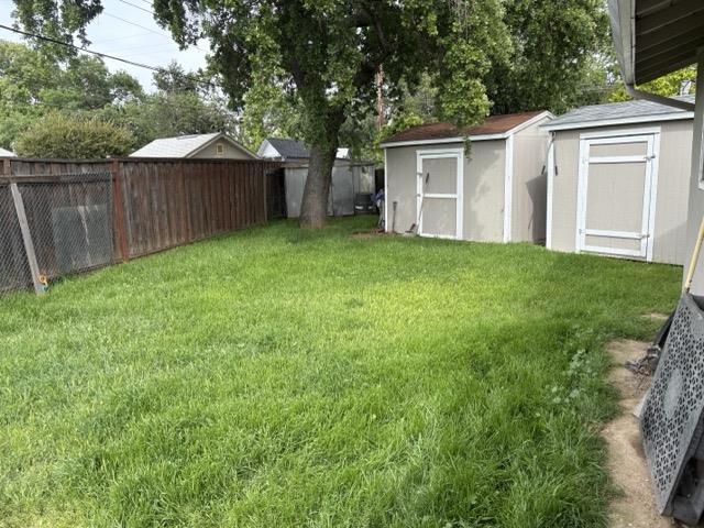 Detail Gallery Image 2 of 6 For 381 Sherwood Dr, Gilroy,  CA 95020 - 3 Beds | 2 Baths