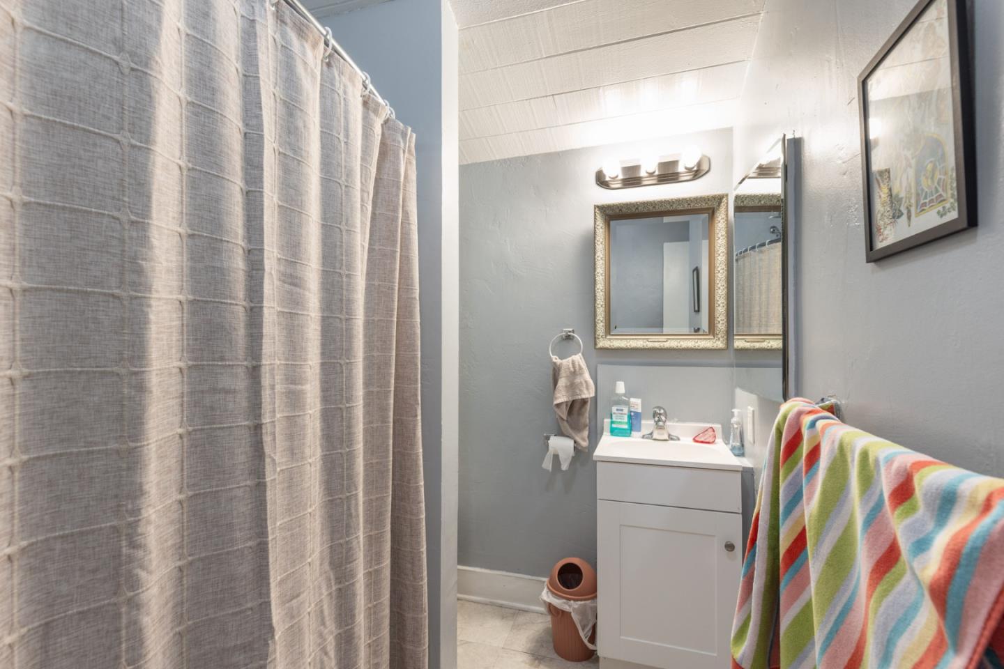 Detail Gallery Image 17 of 19 For 1703 Hilton St, Seaside,  CA 93955 - 1 Beds | 1 Baths