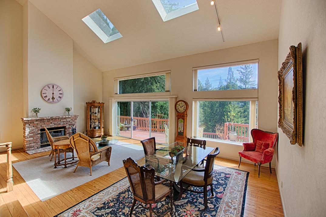 Detail Gallery Image 16 of 75 For 305 Mountain View Rd, Santa Cruz,  CA 95065 - 5 Beds | 3/1 Baths