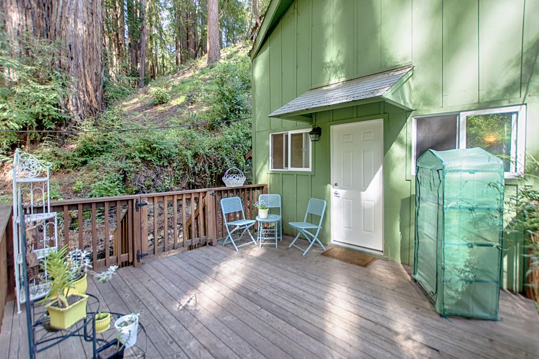 Detail Gallery Image 29 of 75 For 305 Mountain View Rd, Santa Cruz,  CA 95065 - 5 Beds | 3/1 Baths