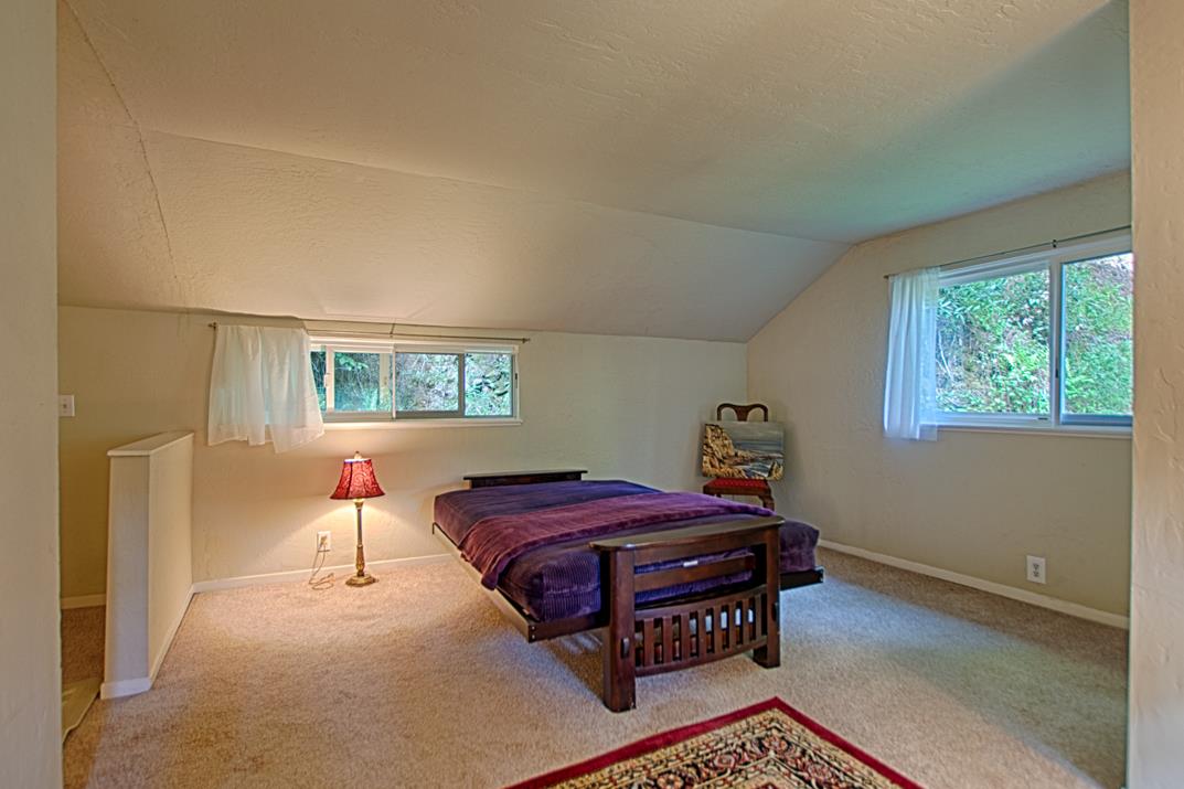 Detail Gallery Image 37 of 75 For 305 Mountain View Rd, Santa Cruz,  CA 95065 - 5 Beds | 3/1 Baths
