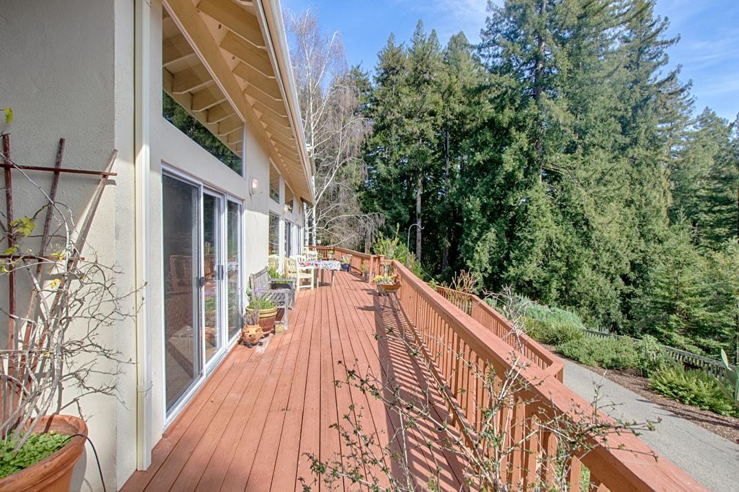 Detail Gallery Image 39 of 75 For 305 Mountain View Rd, Santa Cruz,  CA 95065 - 5 Beds | 3/1 Baths
